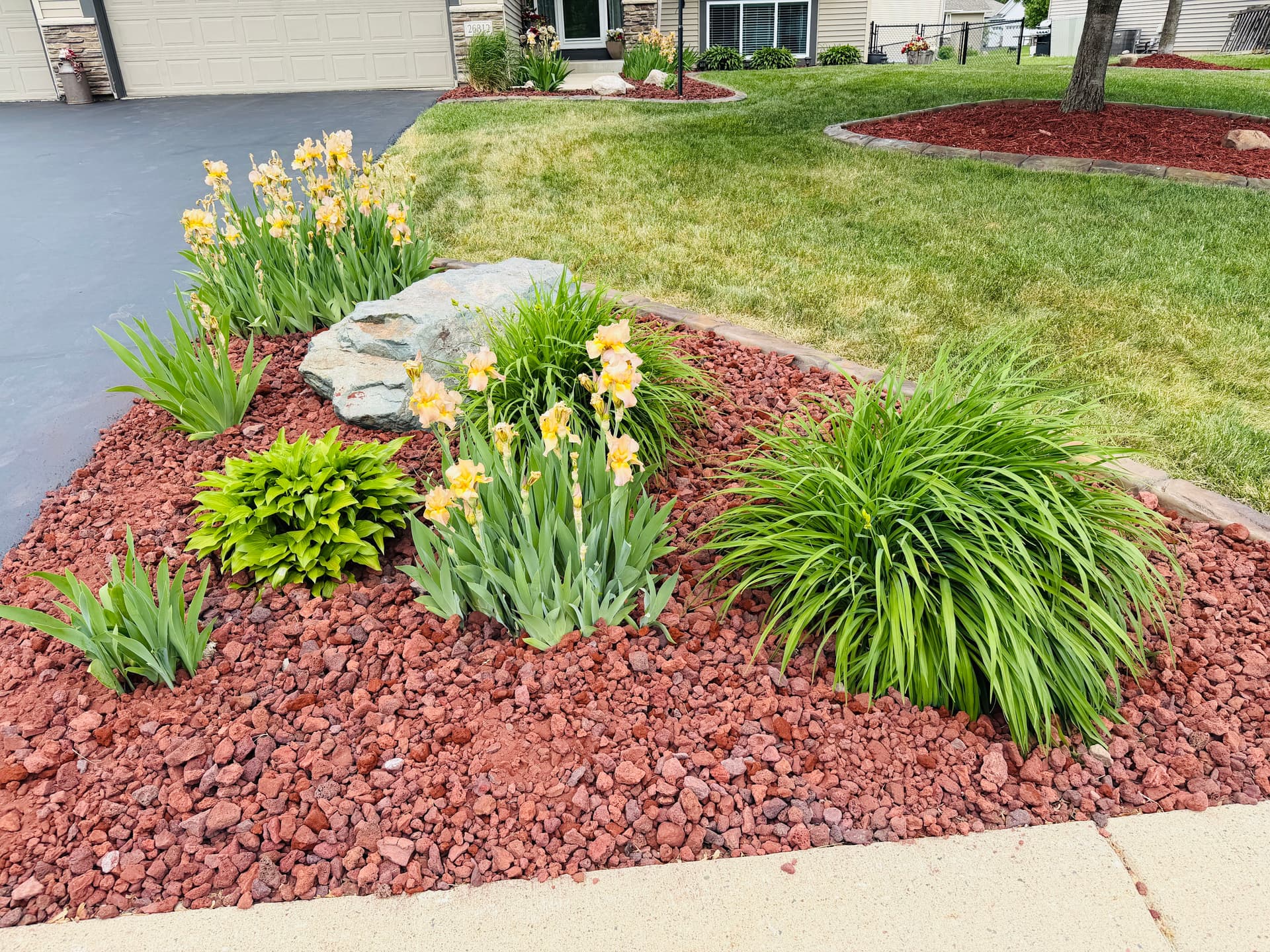 Gallery photos for Landscape Curbing, Rock, and Plants Give This Yard a Sharp New Look: Image #6