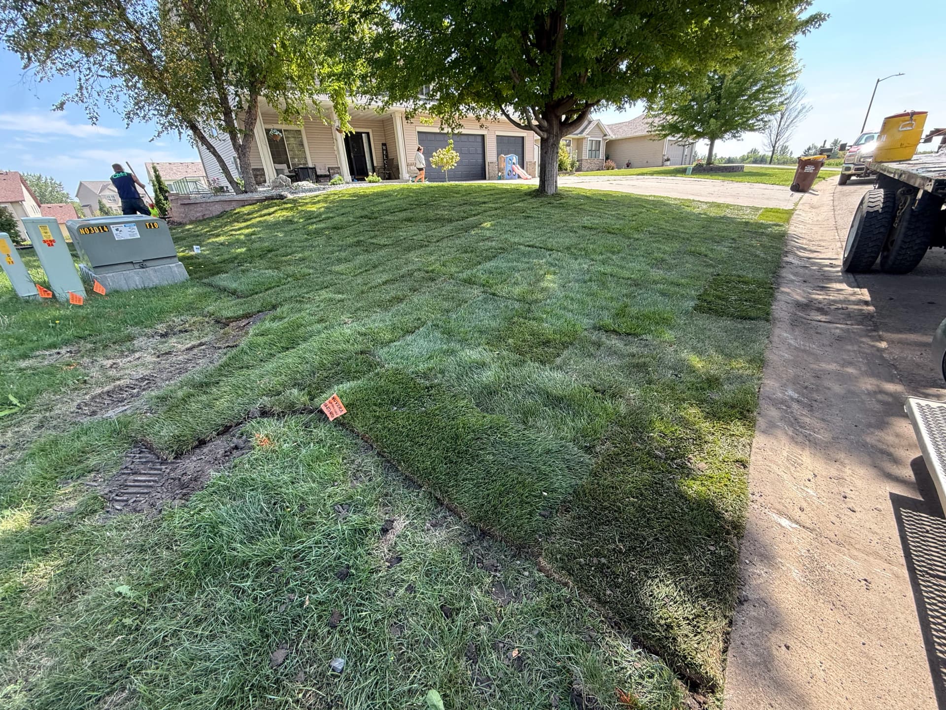 Gallery photos for Retaining Wall, Fresh Sod and Rock Beds in Elko New Market: Image #1