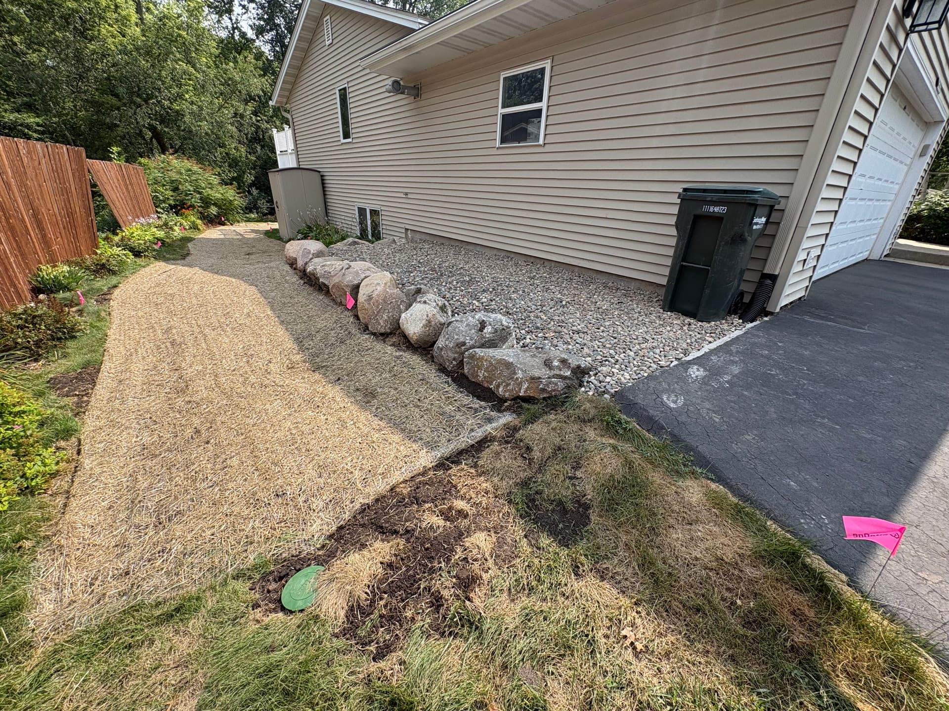 Gallery photos for Paver Patio, Boulder Wall and Natural Stone Steps Built Right: Image #5